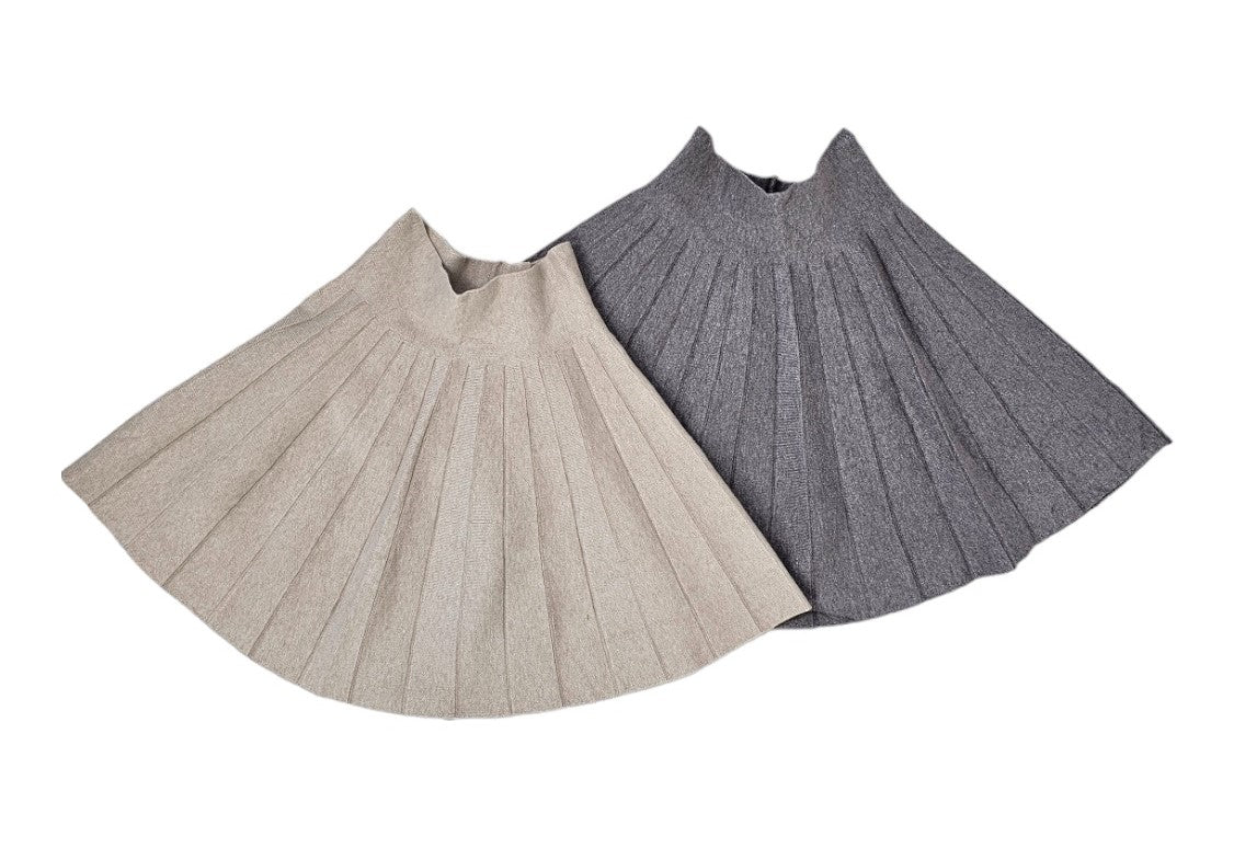 Grey pleated 2025 skirt 60