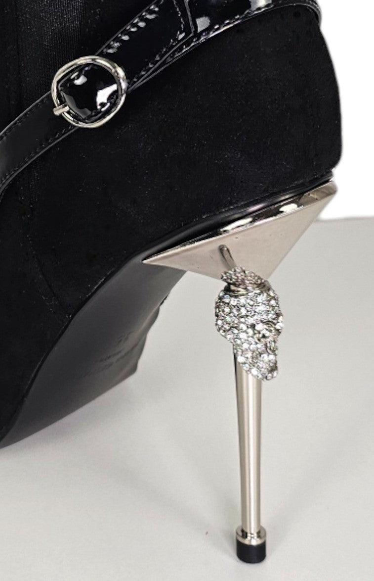Low black boot with rhinestone heel