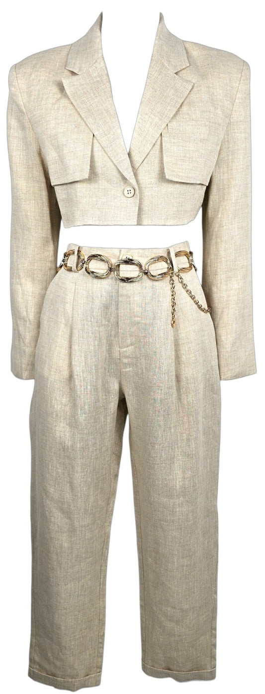 Completo elegante in lino