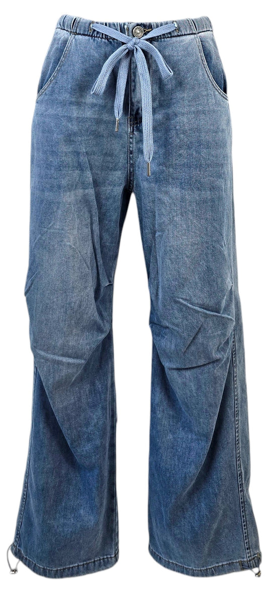 Jeans con lacci
