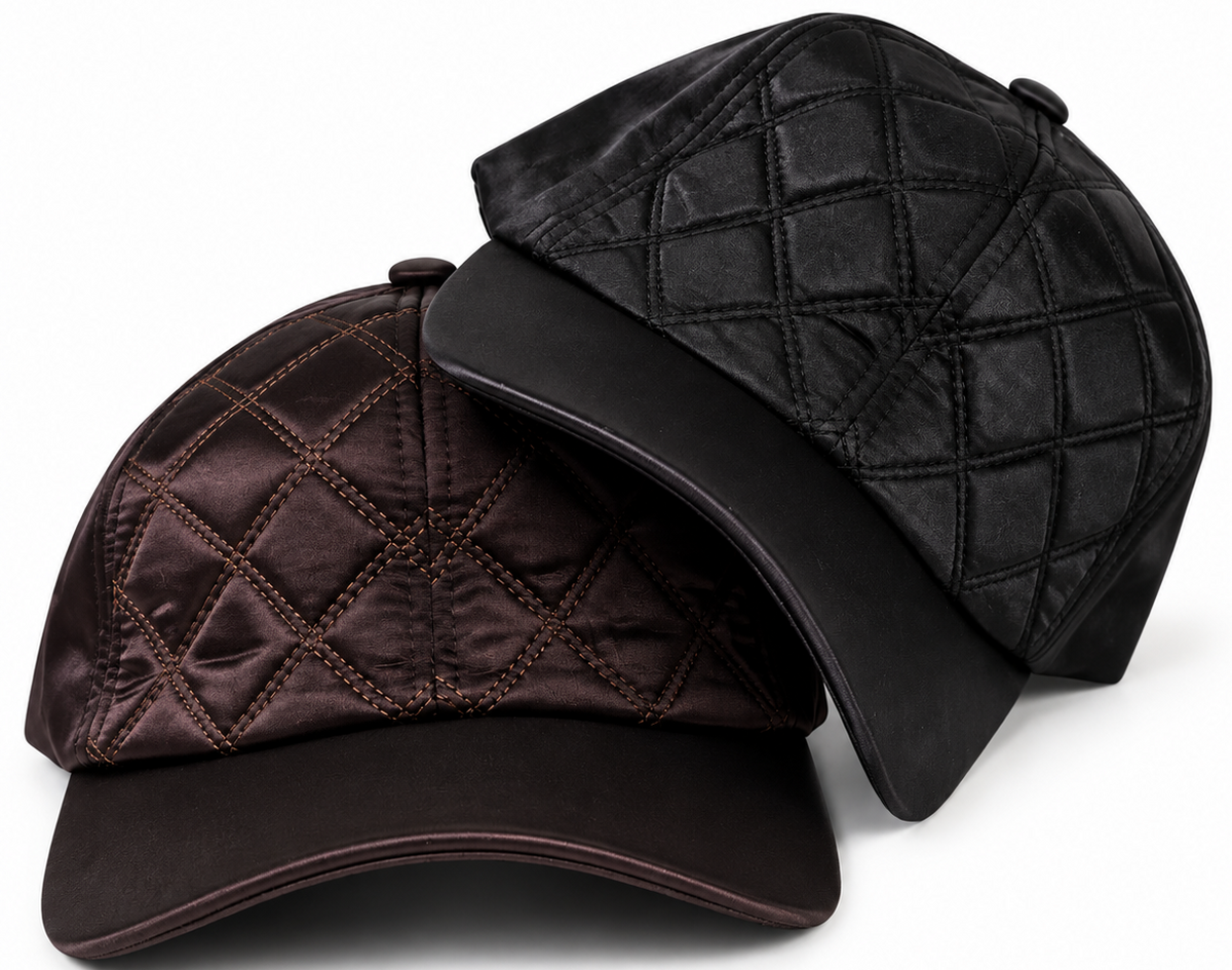 Cappellino con visiera in tessuto lucido