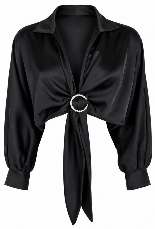 Camicia nera in raso con dettaglio gioiello
