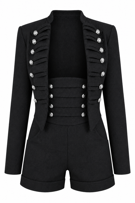 Completo nero in stile militare