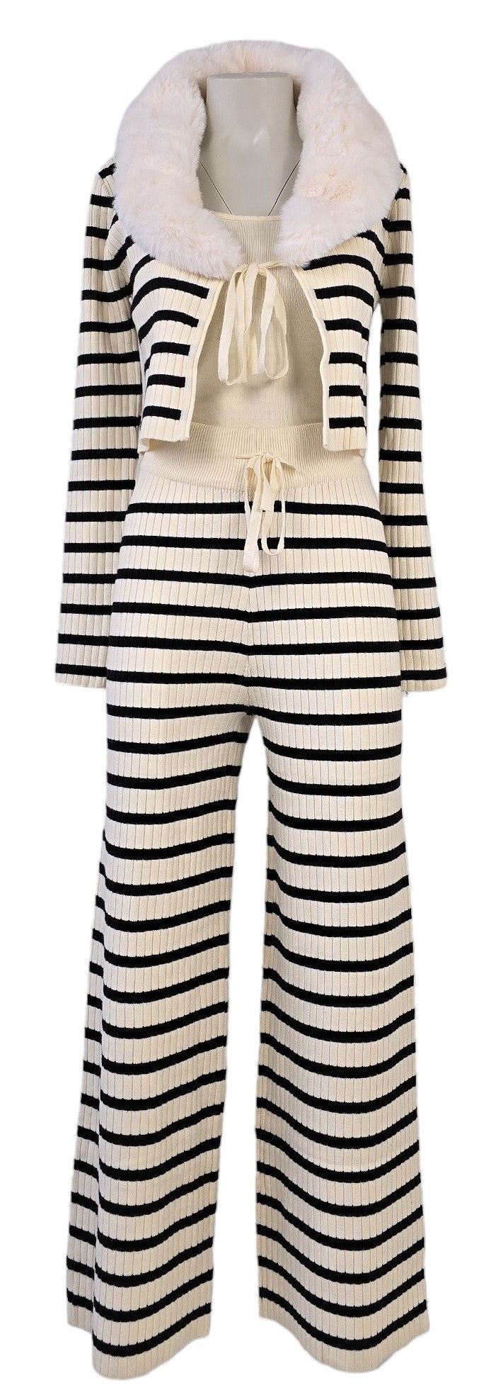Set casual maglia e pantalone a righe
