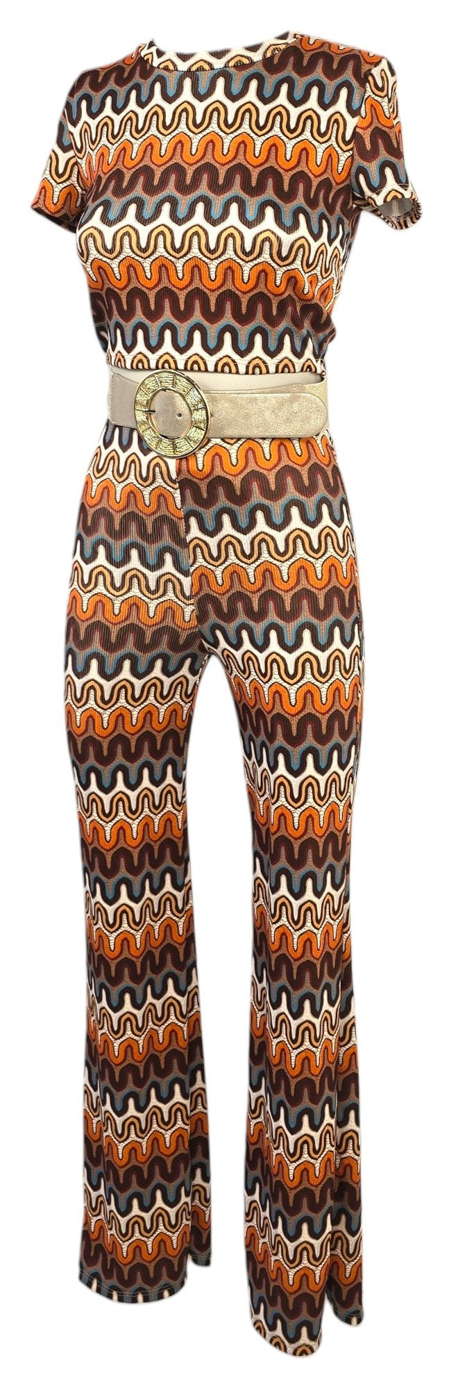 Completo con pantalone e t-shirt