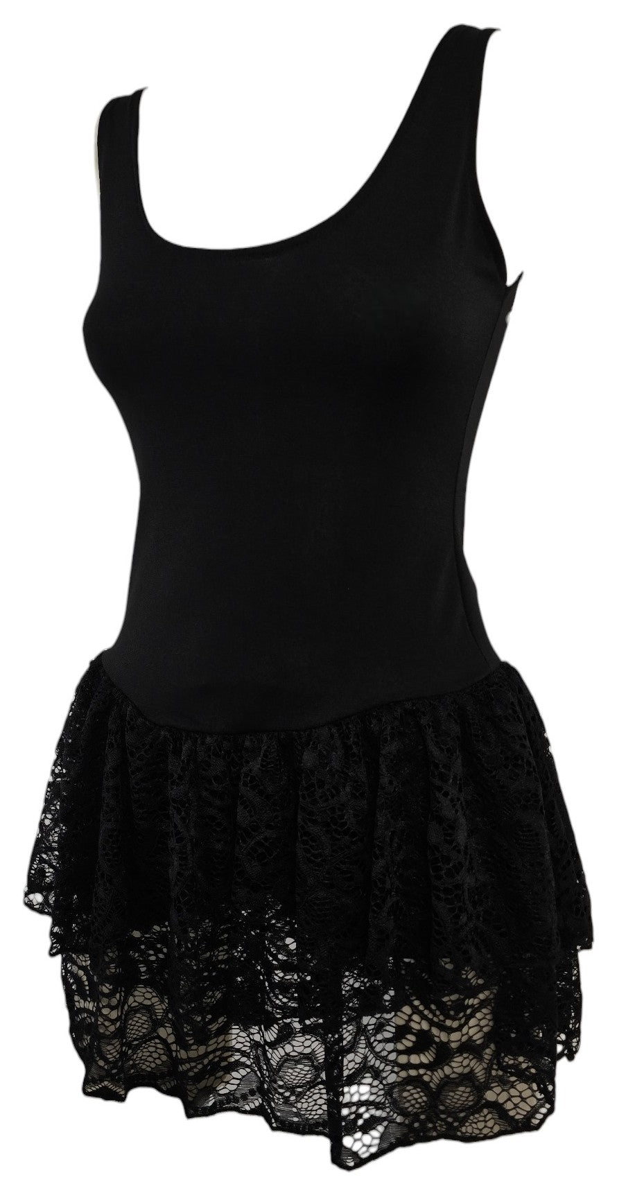 Abito con pizzo