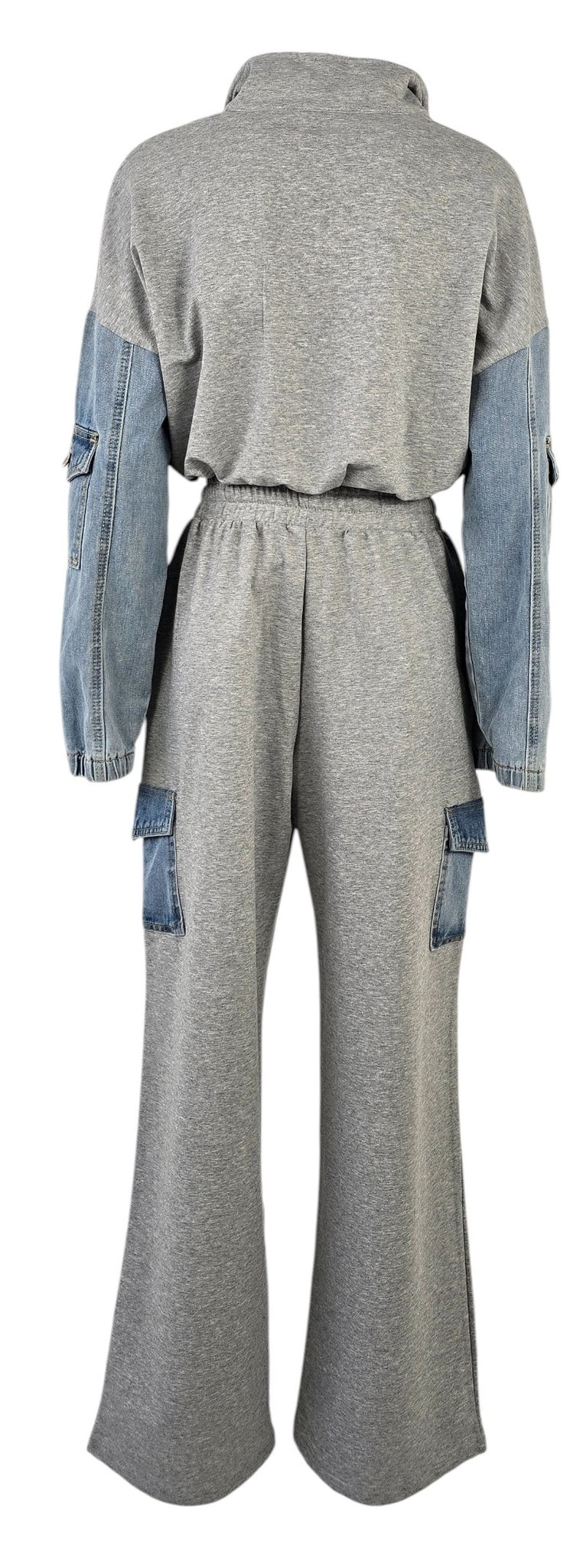 Tuta sportiva con jeans